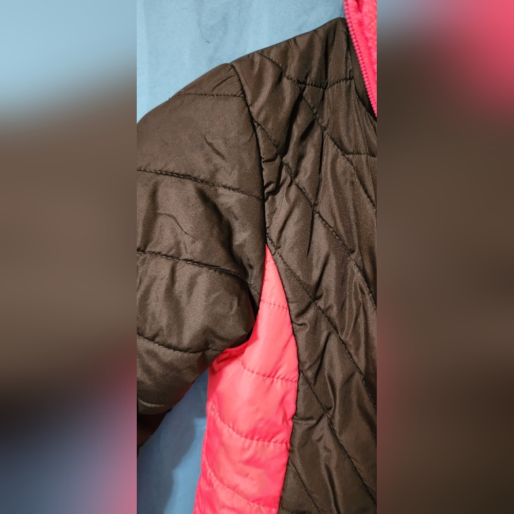 Girls Athletech Puffy Jacket - Picture 9 of 11